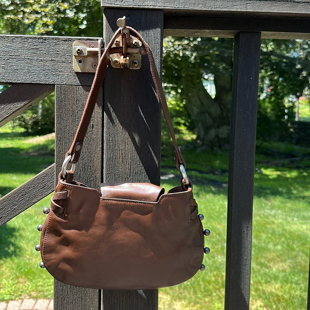 Handbag - Picture 2 of 9